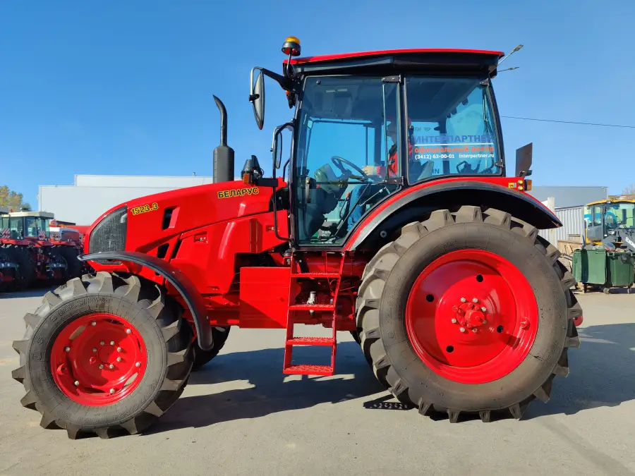 Фотография Трактор BELARUS-1523.3
