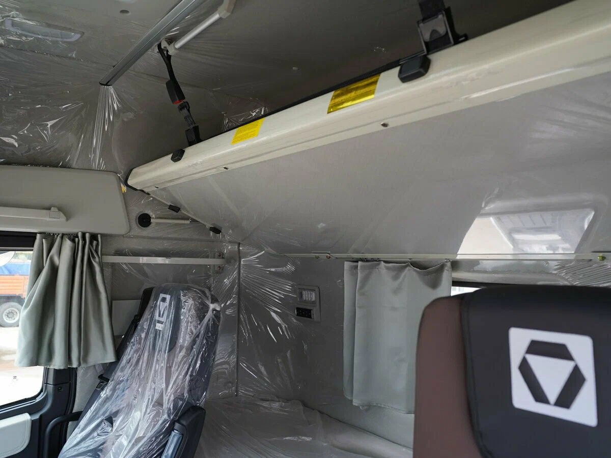 Фотография Тягач XCMG XGA4185D5WA