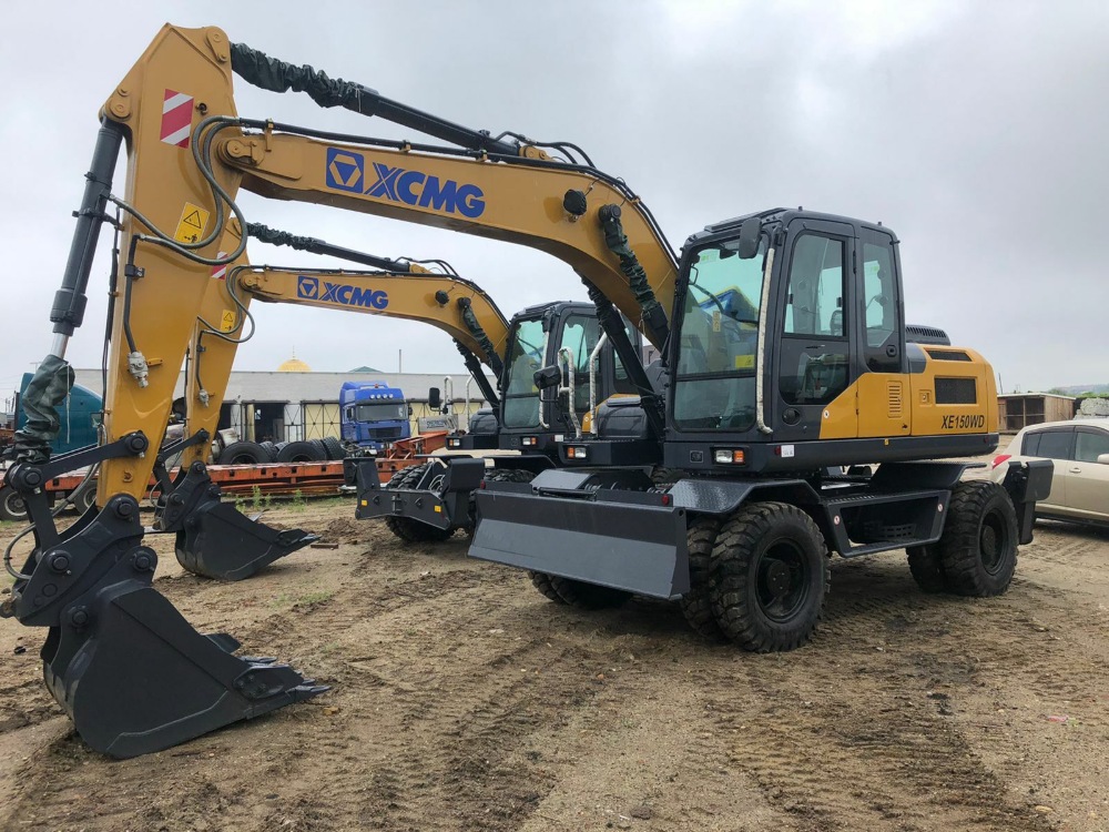 Фотография Колесный экскаватор XCMG XE150WD