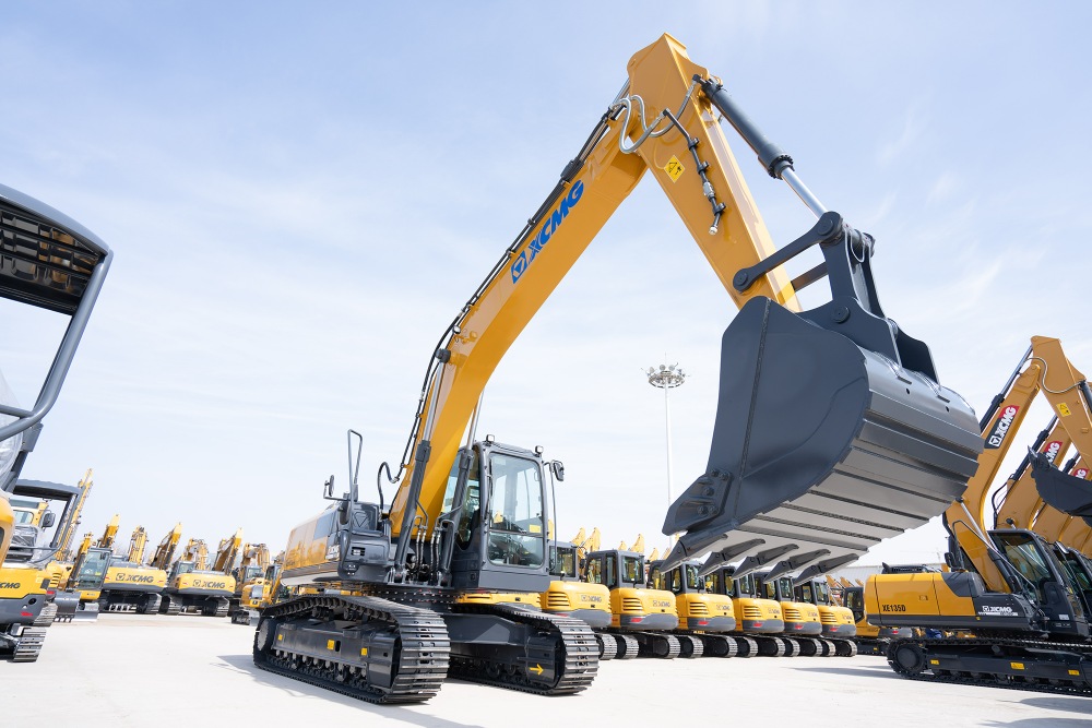 Фотография Экскаватор XCMG XE225DN