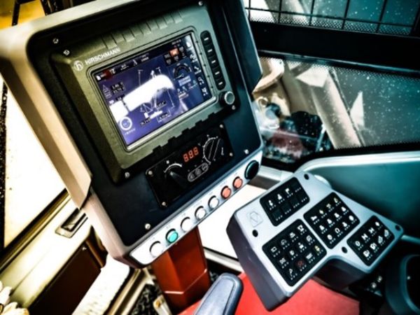xgc100a-004.jpg